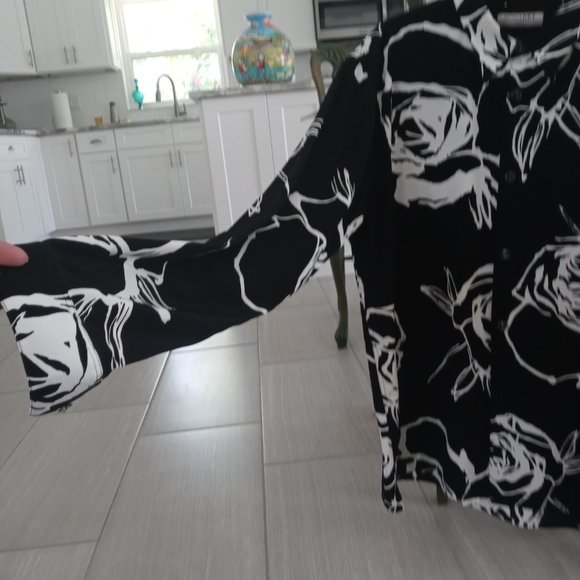 Mens button down shirt - Picture 2 of 5